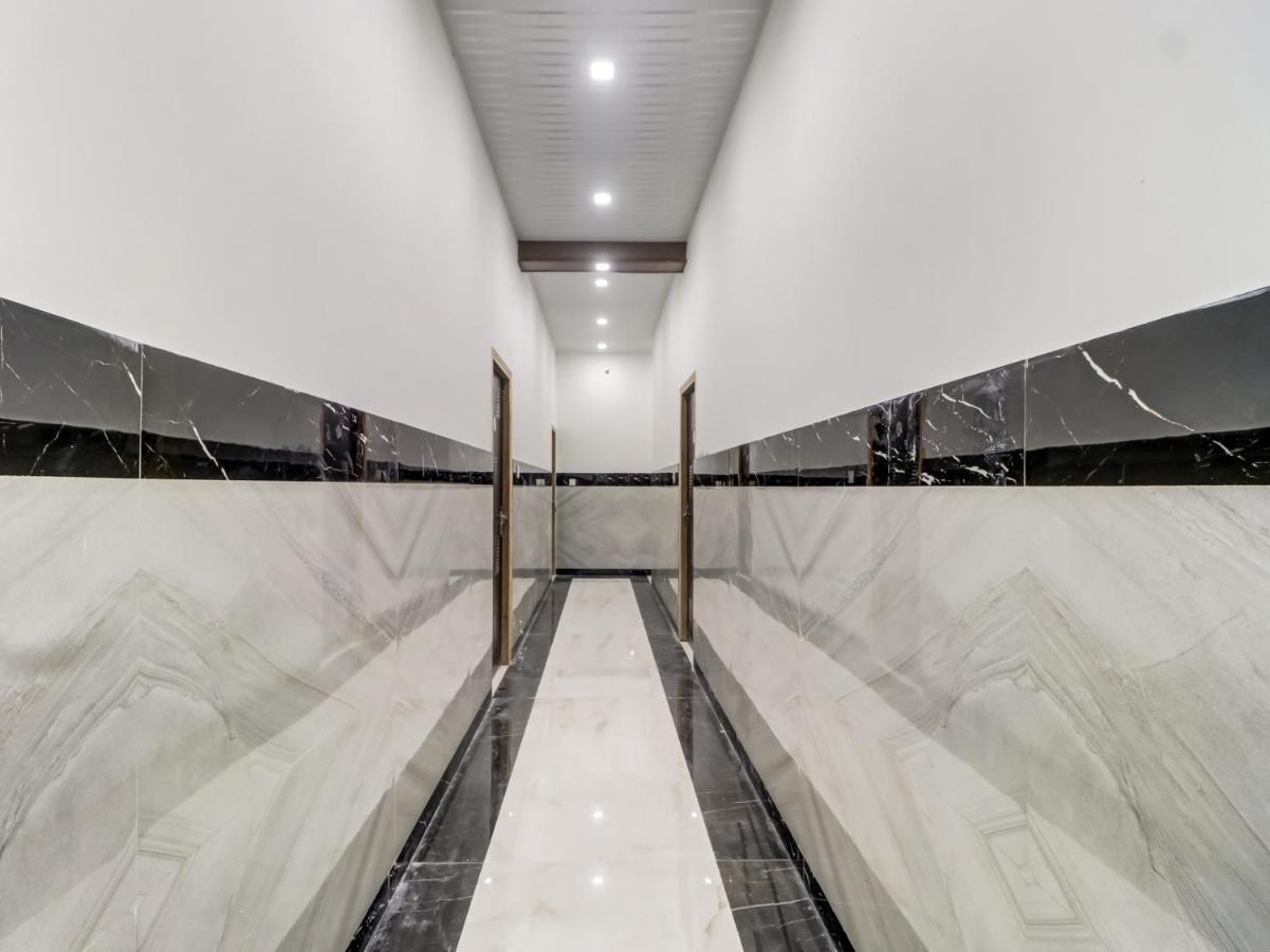 Oyo Flagship 83121 Hotel Rose Vip Saharanpur Εξωτερικό φωτογραφία