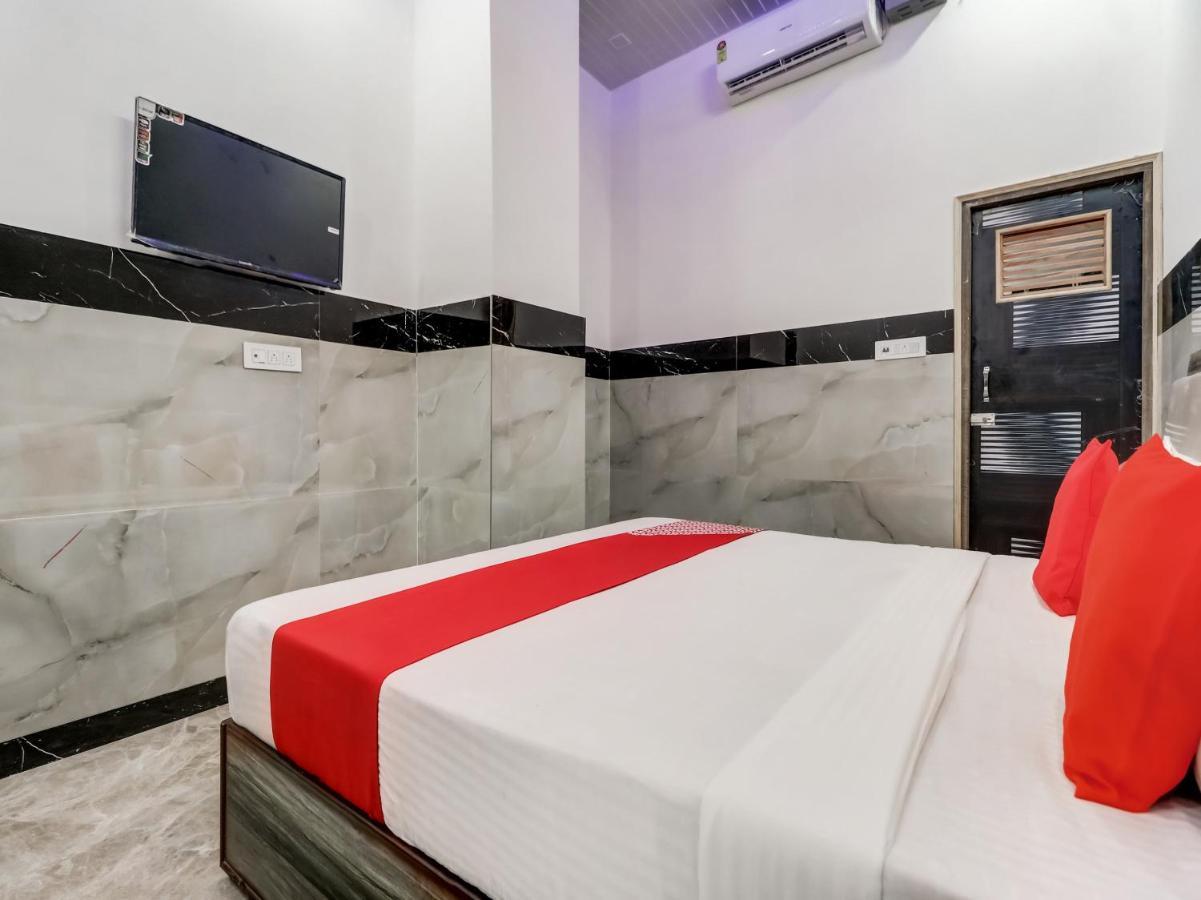 Oyo Flagship 83121 Hotel Rose Vip Saharanpur Εξωτερικό φωτογραφία