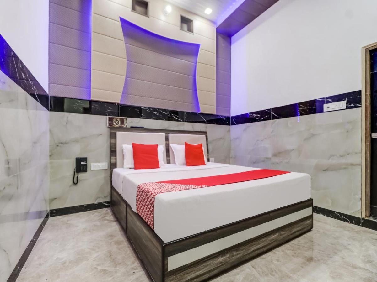 Oyo Flagship 83121 Hotel Rose Vip Saharanpur Εξωτερικό φωτογραφία