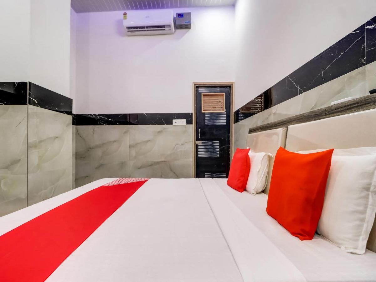 Oyo Flagship 83121 Hotel Rose Vip Saharanpur Εξωτερικό φωτογραφία
